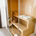 Dilman Luxury Bed & Breakfast 4*