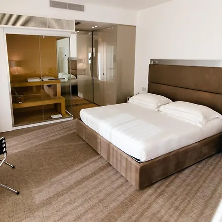 Bed and breakfast Dilman Luxury 4*