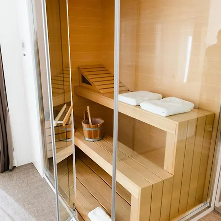 Dilman Luxury לינה וארוחת בוקר 4*