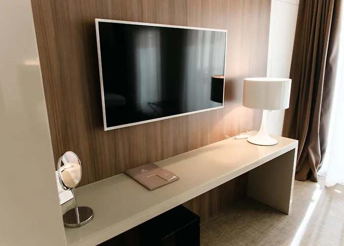 Dilman Luxury فندق مبيت وإفطار 4*