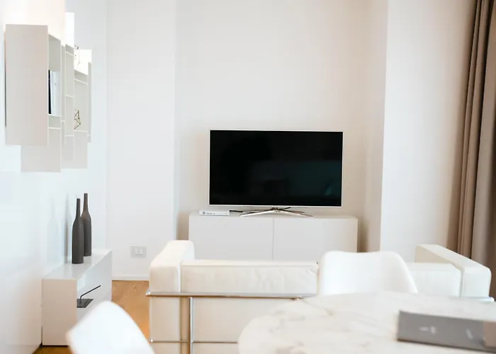 Dilman Luxury 4* باري