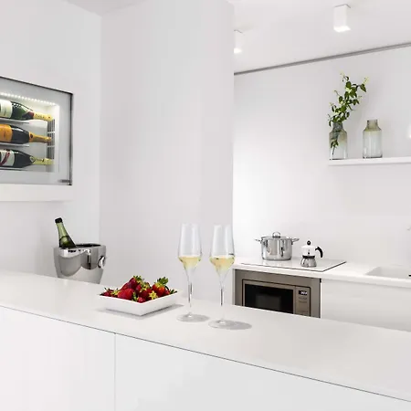 Dilman Luxury Bed & Breakfast