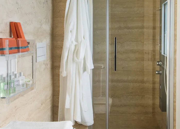 Dilman Luxury לינה וארוחת בוקר בארי