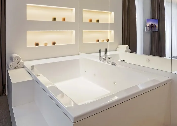 Dilman Luxury 4* בארי